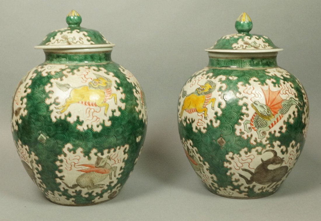 Pr Vintage Chinese Ceramic Ginger Jars. Polychrom (1 of 10)