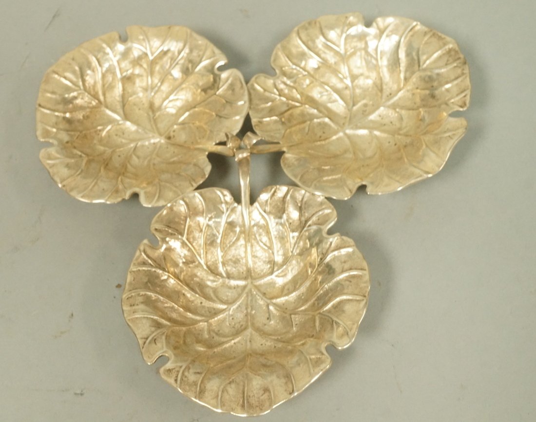 Antique Sterling 3 Leaf Dish. Bailey Banks & Bidd (1 of 5)