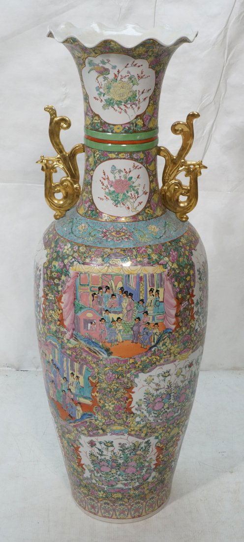 Large Chinese Soft Paste Porcelain Palace Urn. Go (1 of 10)