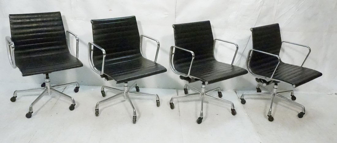 Set 4 Eames Aluminum Group Chairs.  Black and Chr (1 of 10)