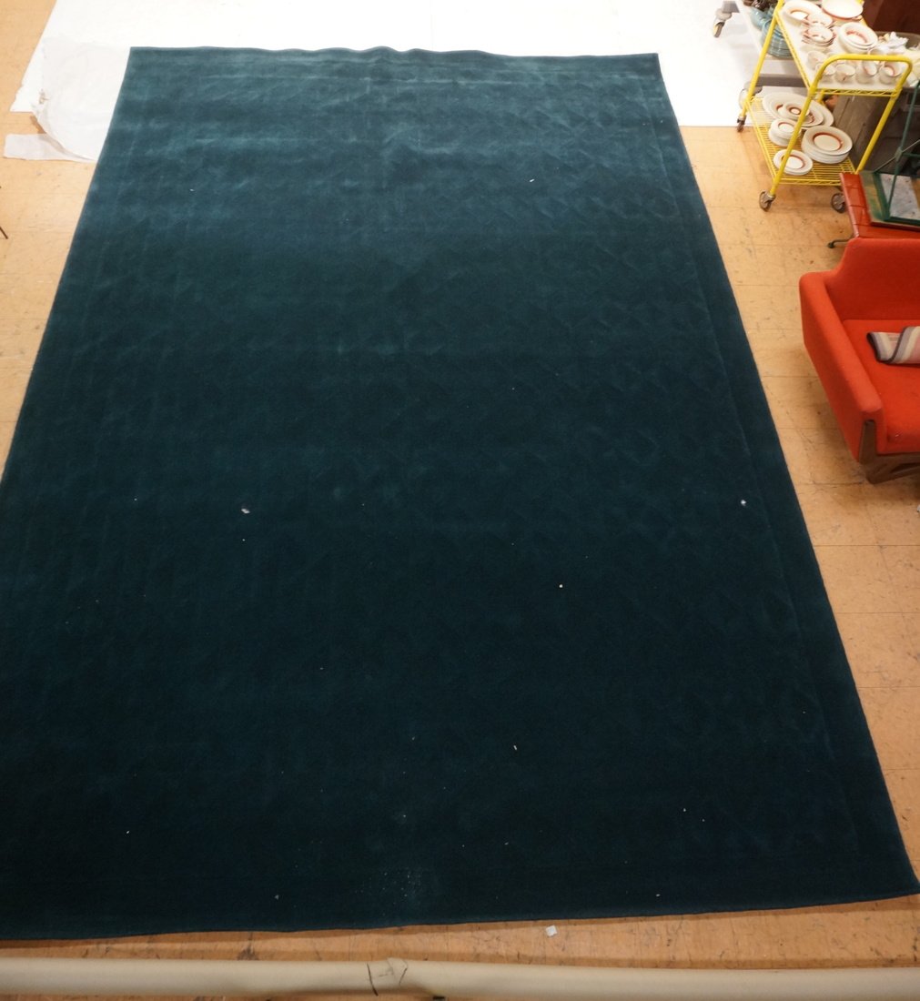 16'9x11 Lg Edward Fields Carpet. Greenish blue w: 16'9x11 Lg Edward Fields Carpet. Greenish blue with repeating design. Andromeda-- Dimensions: ---