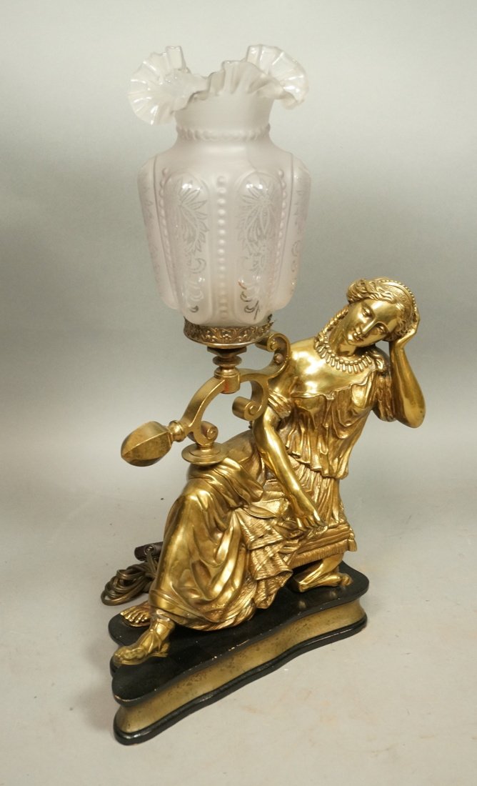 Vintage Figural Brass Table Lamp with Ruffled gla (1 of 7)