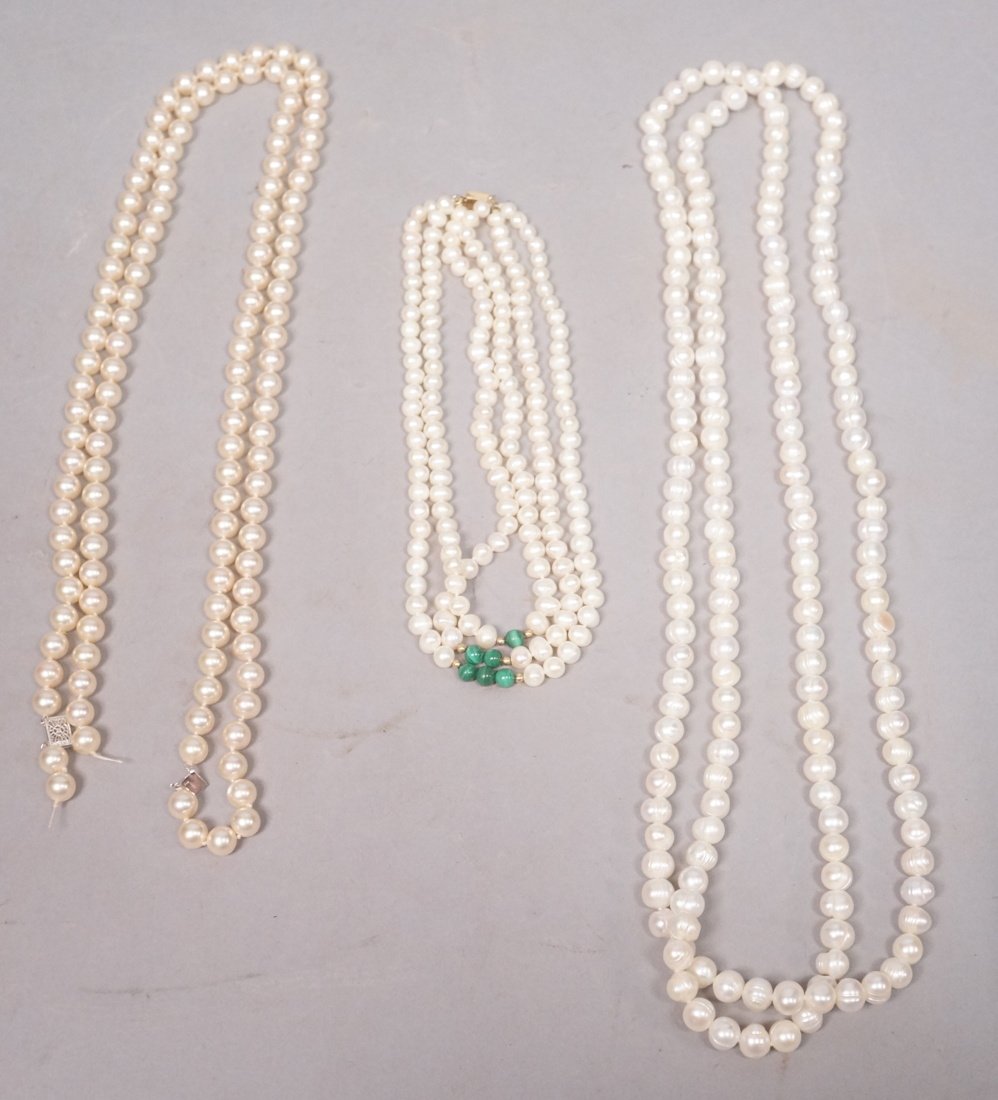 Lot 3 Pearl Bead Necklaces. 1. Triple Strand with (1 of 8)