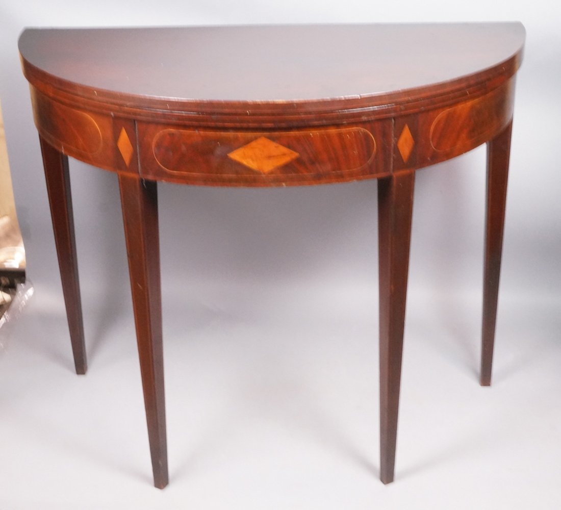 Federal style Mahogany Game Table. Pencil inlay w (1 of 10)