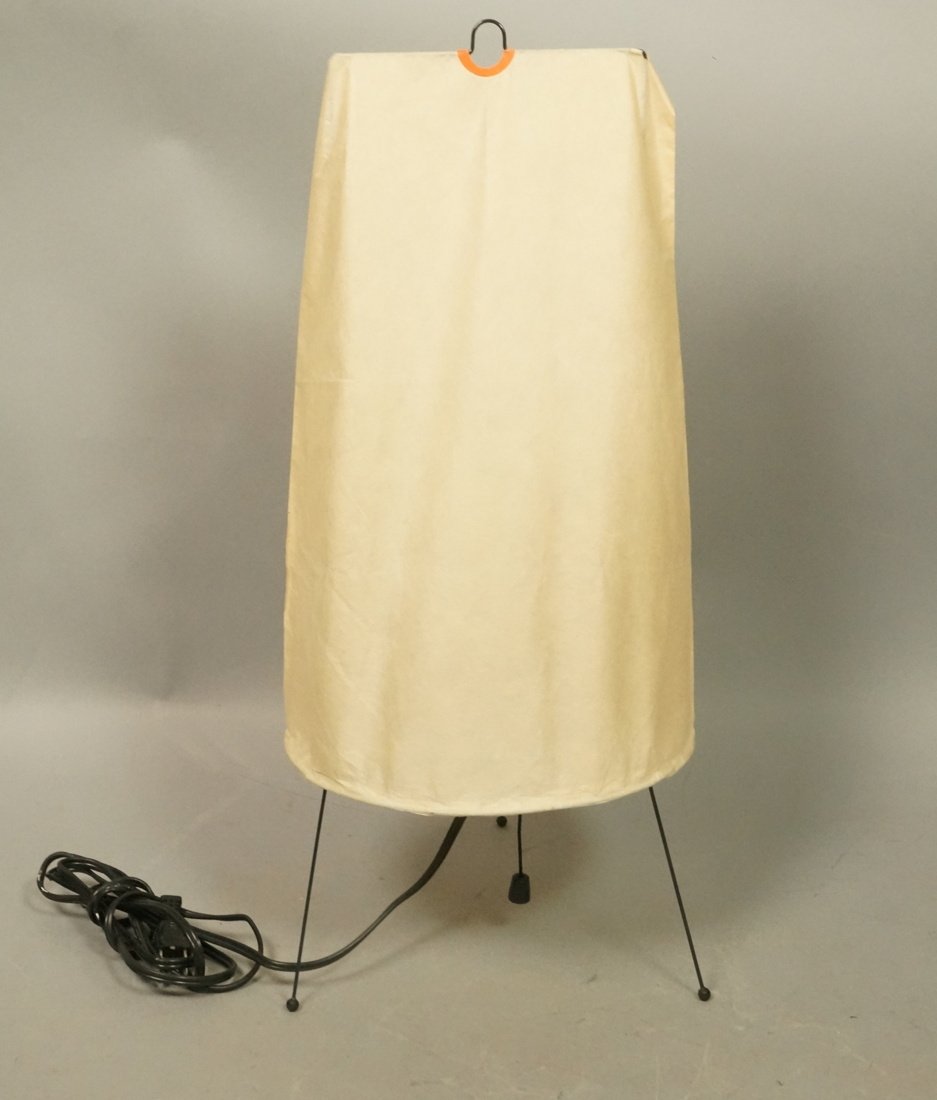 ISAMU NOGUCHI Paper Shade Table Lamp. Metal wire (1 of 6)