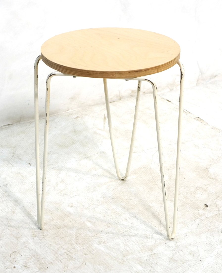 KNOLL ASSOC. Small Side Table. 3 White enamel pai (1 of 6)