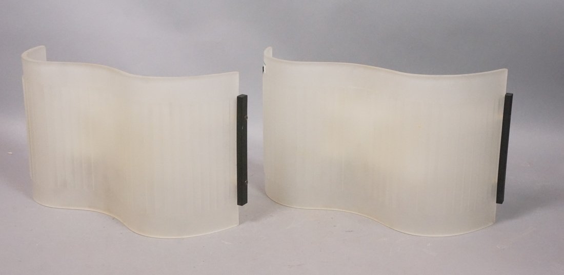 Pr ARTEMIDE Italian Wall Sconces. Ribbed frosted (1 of 7)