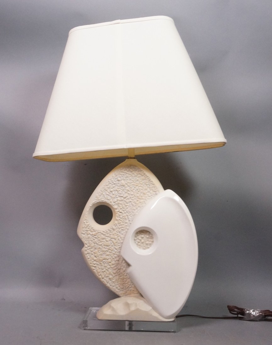 Modernist two tone cream fish table lamp. Circle (1 of 7)