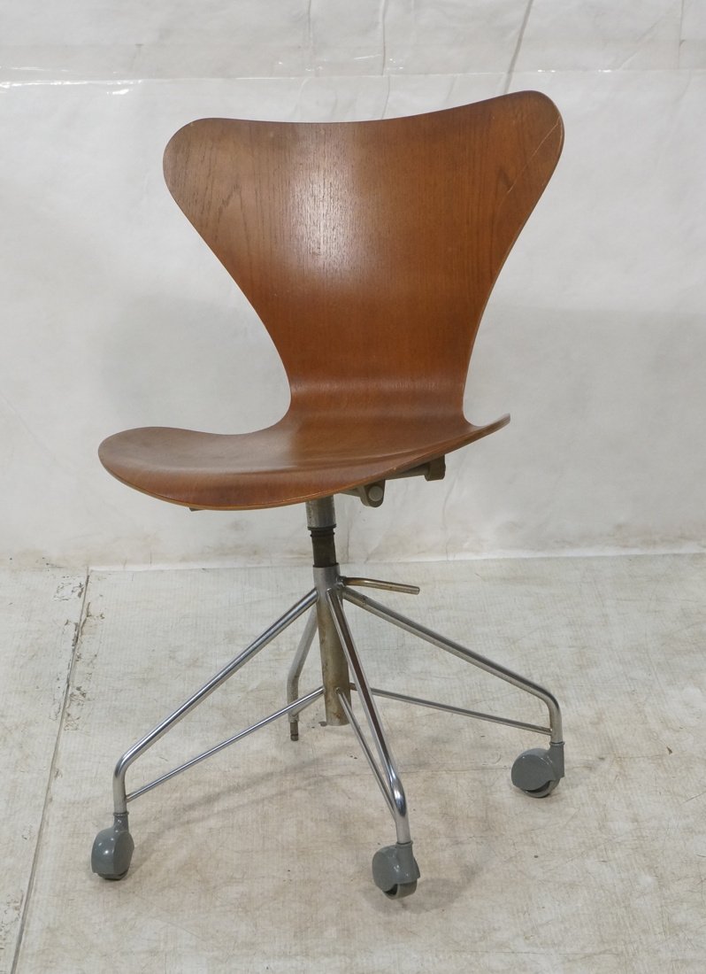 FRITZ HANSEN Denmark Rolling Desk Chair. laminate (1 of 8)