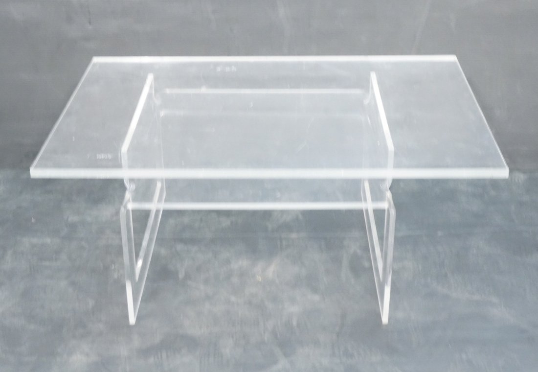 Molded Lucite Base Coffee Cocktail Table. Thick L (1 of 7)