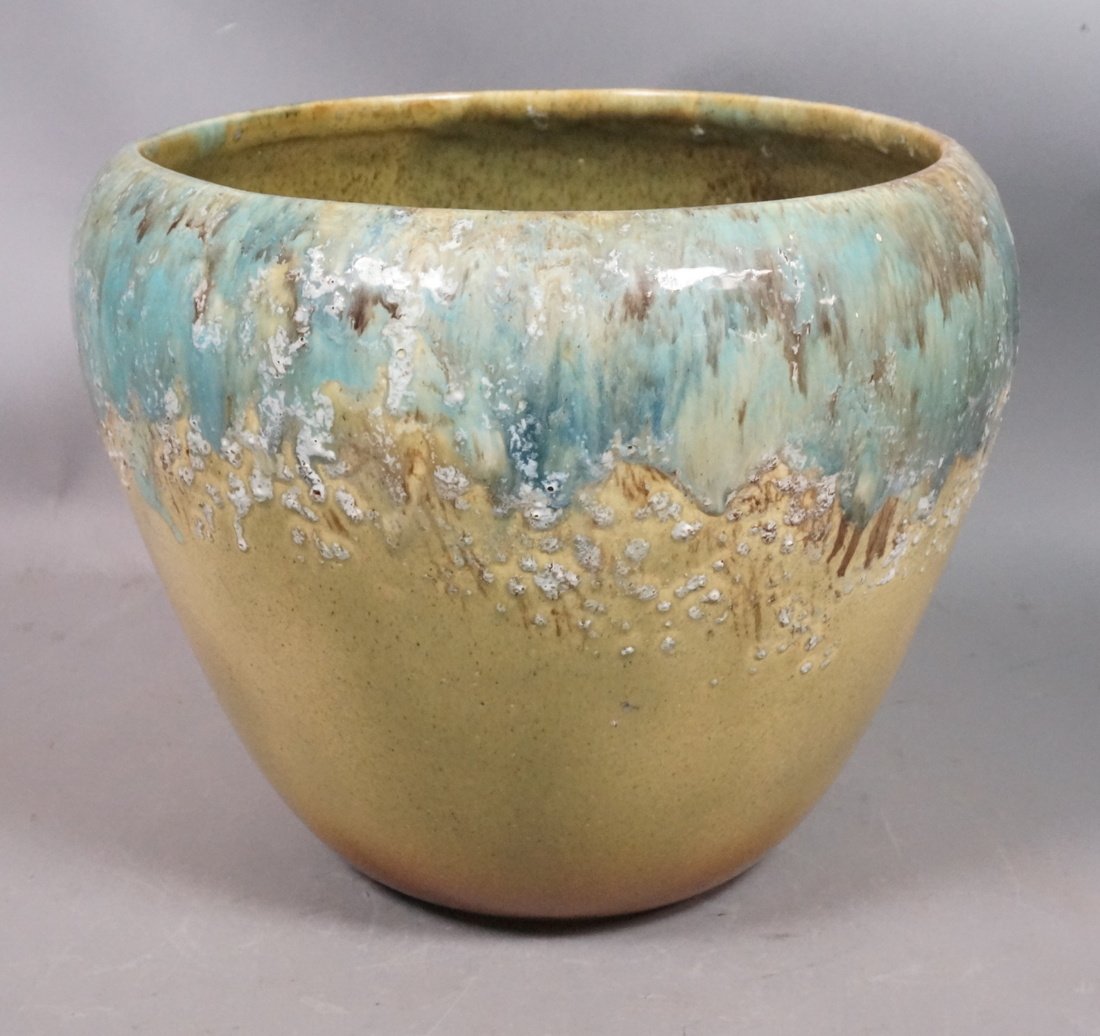 Large bulbous pottery pot Marked JW. Splattered d (1 of 8)