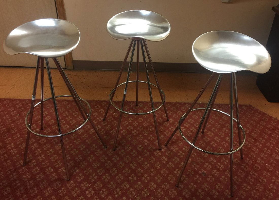 3 Pepe Coates for Amay Bar Stools. Shaped metal sea (1 of 7)