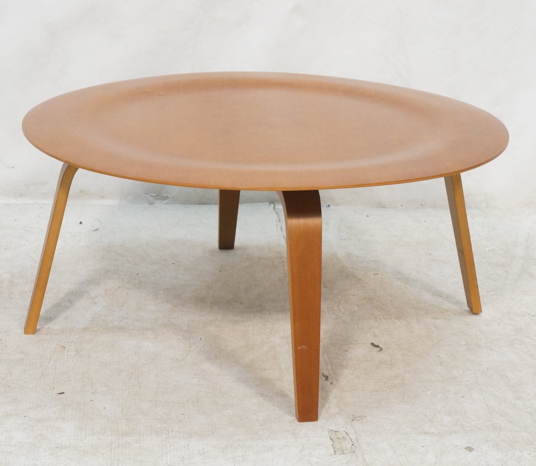 CHARLES EAMES Low Tray Coffee Table. HERMAN  MILL (1 of 6)