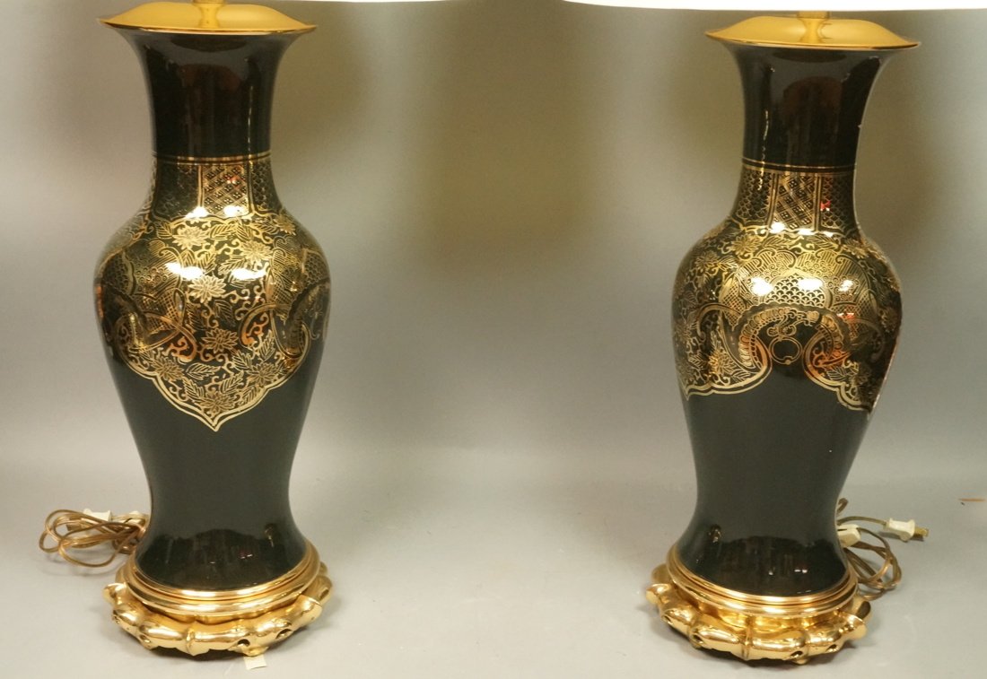 Pr Black Urn Form Table Lamps. Gold paint decorat (1 of 8)