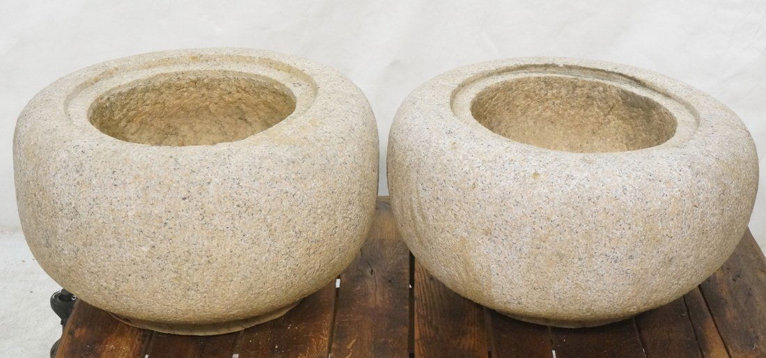 Pr Solid Granite Ball Planters. Patio Garden Outd (1 of 6)