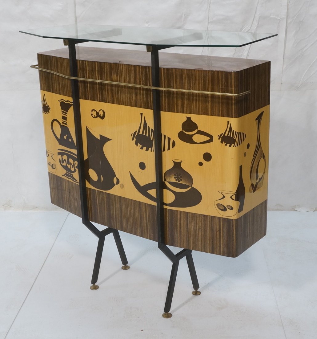 Italian Bar with Decorative Urn Frieze detail. He (1 of 10)