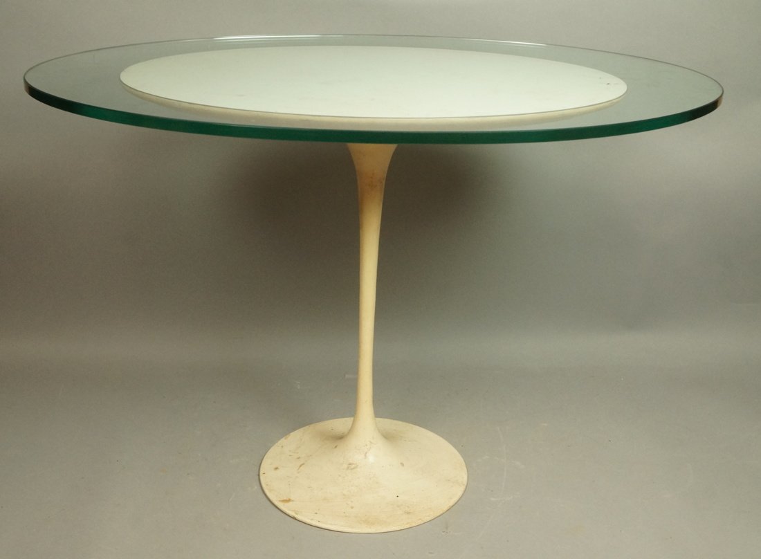 KNOLL Assoc by EERO SAARINEN Side Tulip Table. Th (1 of 5)