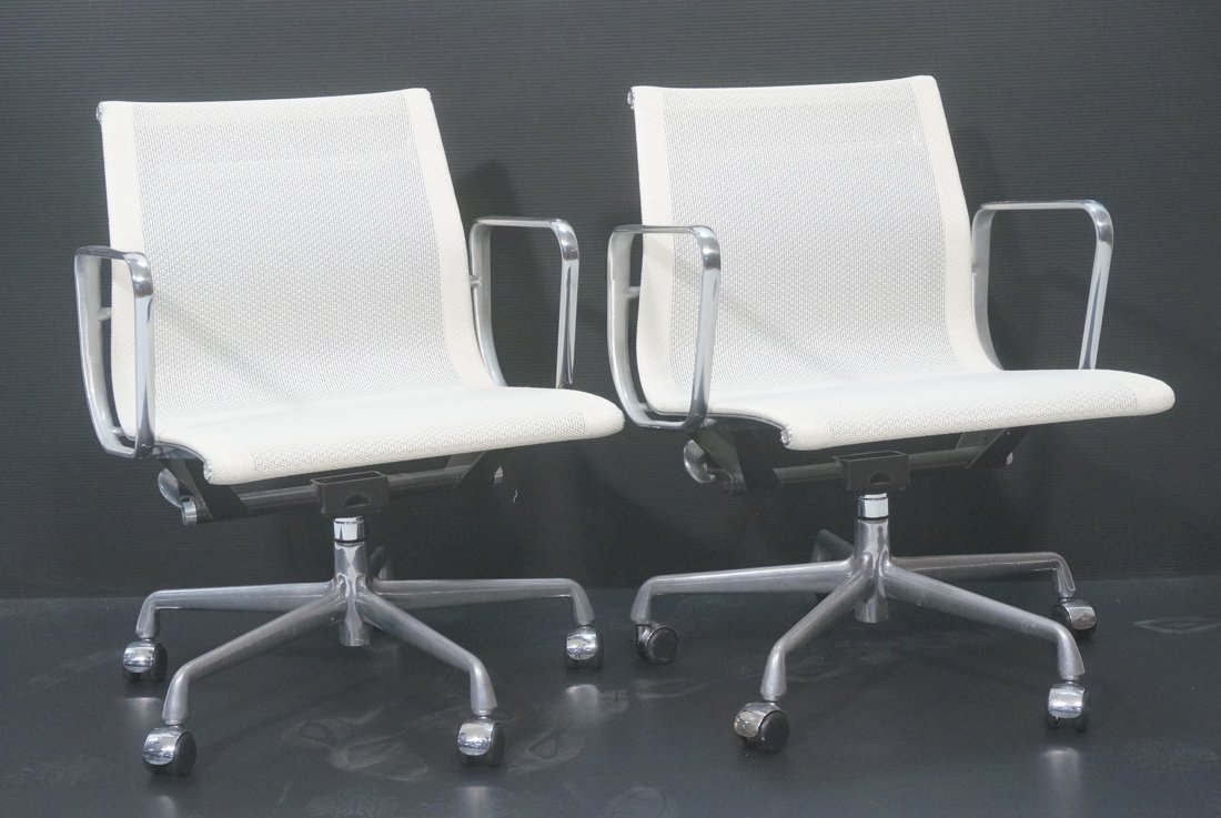 Pr Aluminum Group HERMAN MILLER Office Chairs. Wh (1 of 7)