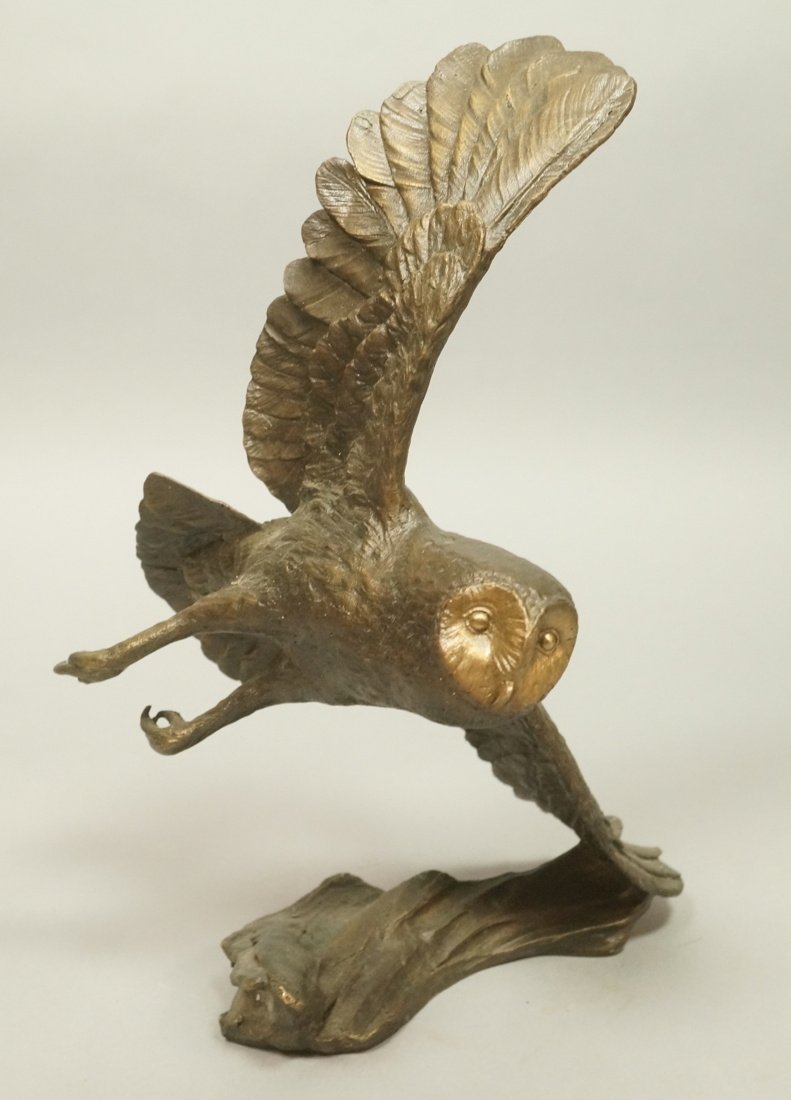 FRANKLIN MINT Bronze Owl in Flight Sculpture. Sig (1 of 7)