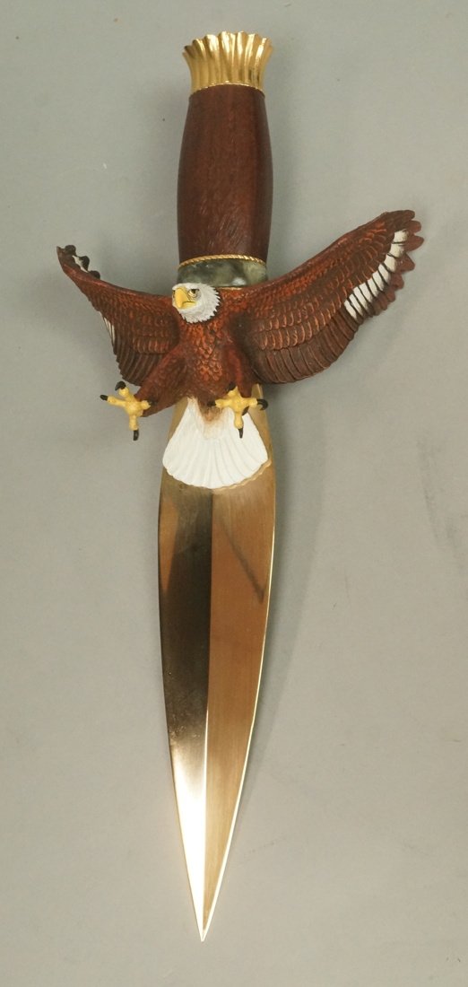 FRANKLIN MINT Eagle Dagger. Spread winged eagle. (1 of 5)
