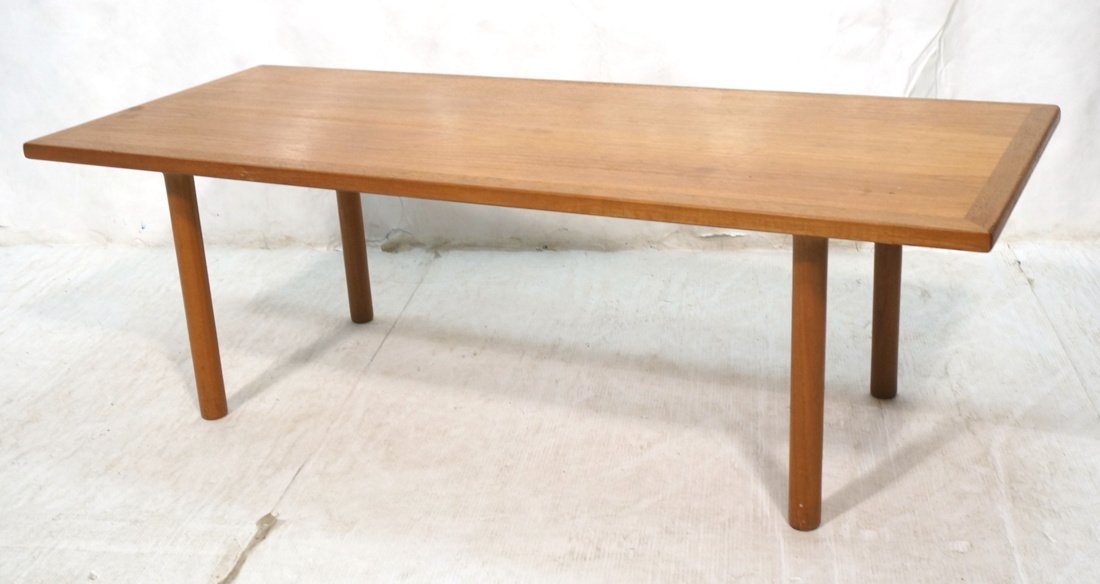 ANDR TUCK  Hans Wegner Danish Teak Coffee Table. (1 of 8)
