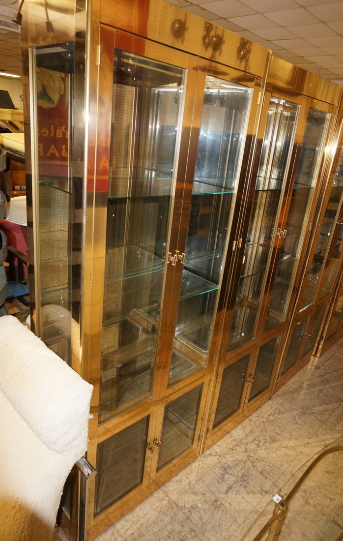 Pair Mastercraft Vitrine Display Cabinets. Mirror (1 of 5)