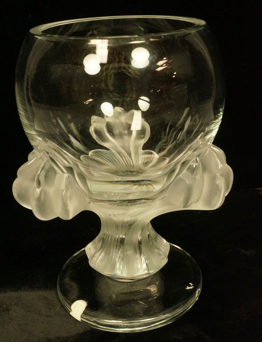 LALIQUE "BAGHEERA France Crystal Footed Vase. (1 of 6)