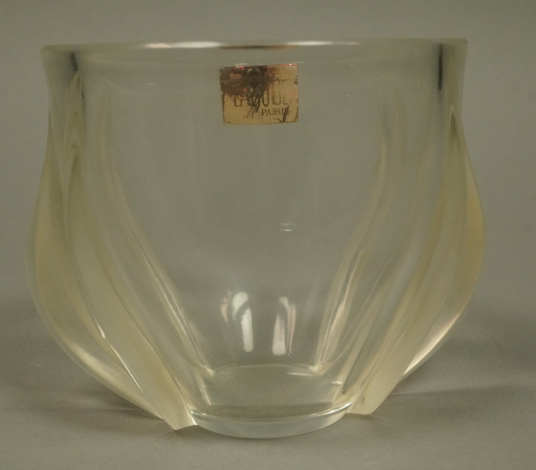 LALIQUE French Crystal Tulip Vase. Clear glass wi (1 of 7)