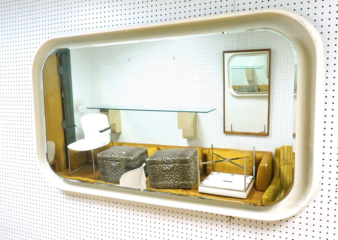 Fiberglass off white plastic 70's Modernist Wall (1 of 7)