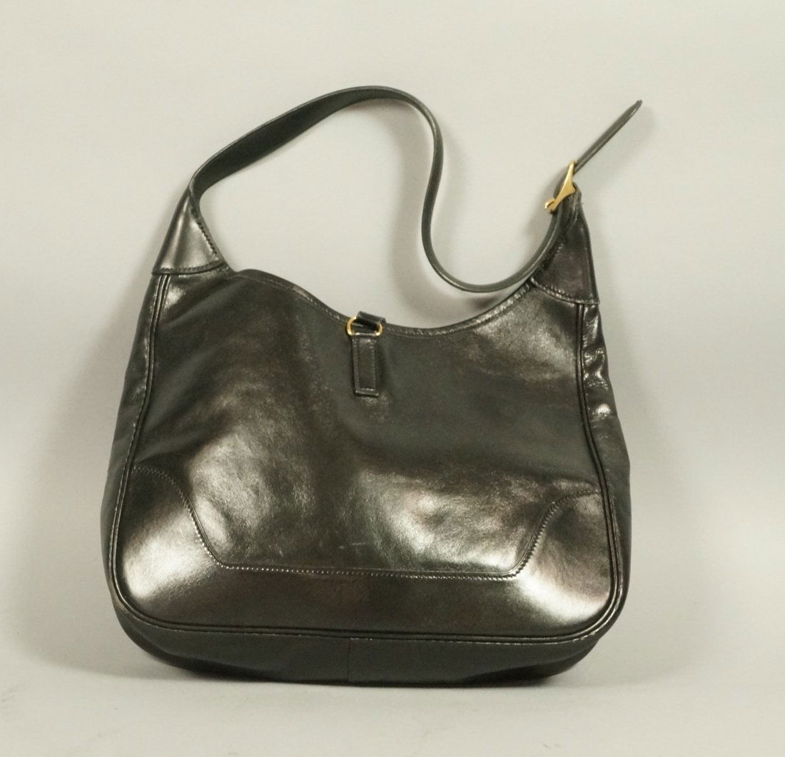 HERMES Black Leather Shoulder Hang Bag Purse. Gol (1 of 5)