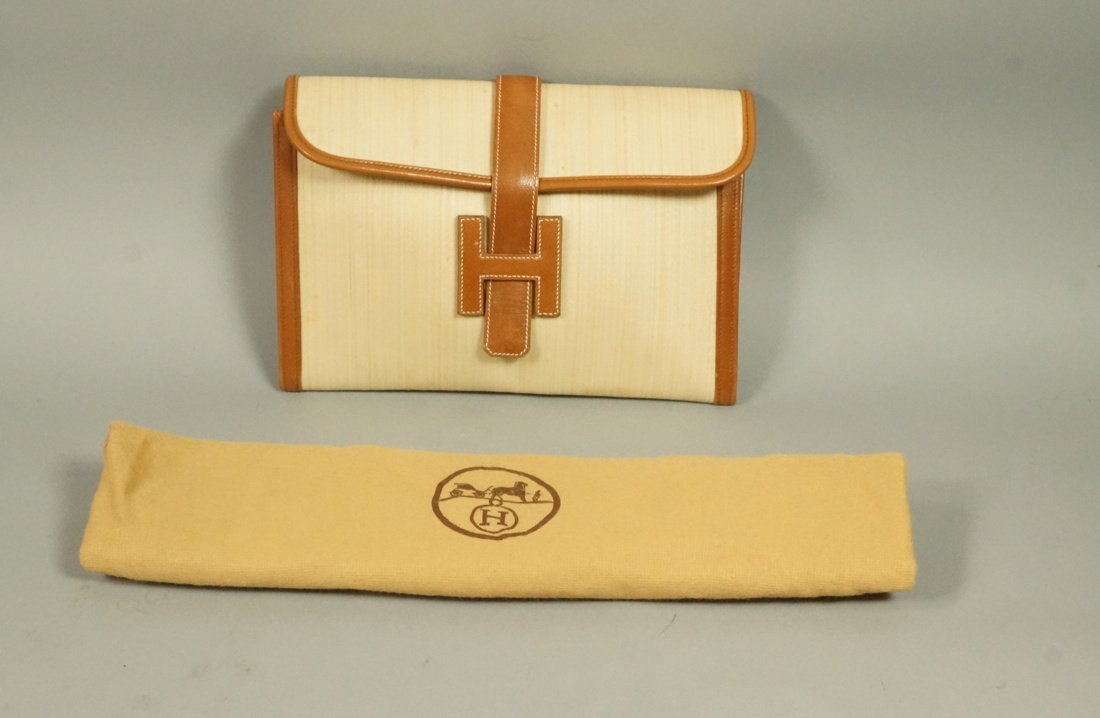 Hermes envelope deals clutch