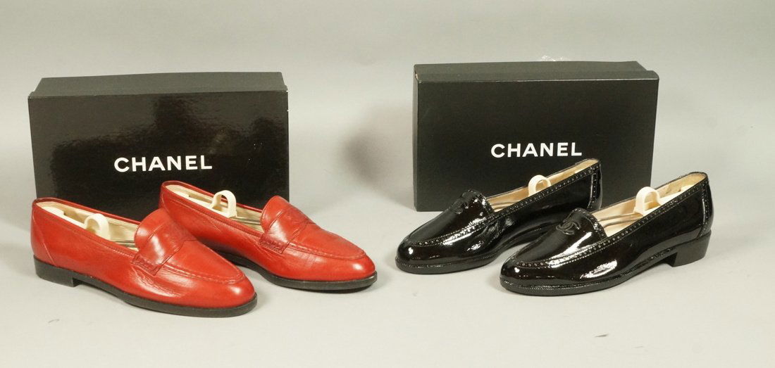 2 Pair CHANEL Loafers. Size 38.5 Brown Suede Chan (1 of 10)