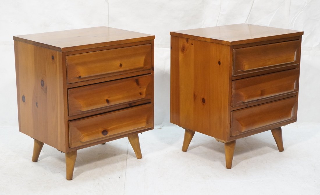 Pr FRANKLIN SHOCKEY Night Stands. Three Drawer Pi (1 of 6)
