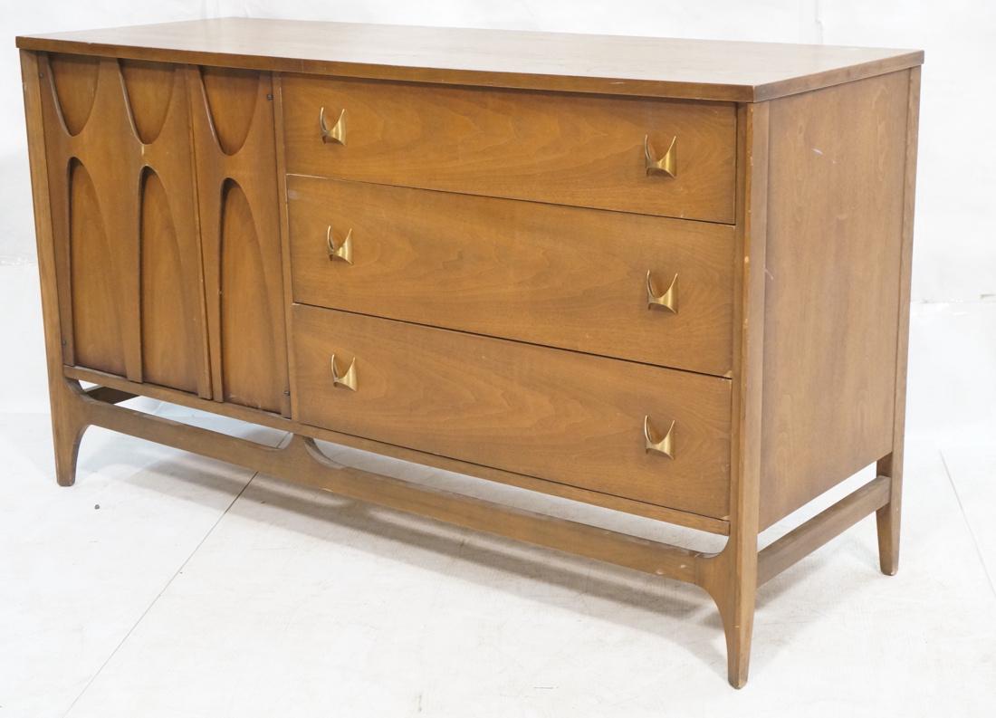 BROYHILL for BRASILIA Small Credenza Sideboard Dr (1 of 6)