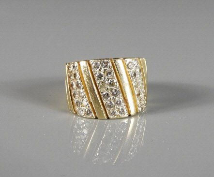 14kt Yellow Gold Diamond Ring (1 of 7)