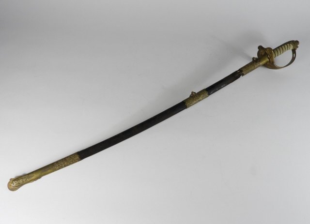 World War II Kreigsmarine Naval Officer Sword (1 of 12)