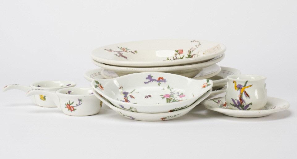 Marine Travel Related Dinnerware (1 of 8)