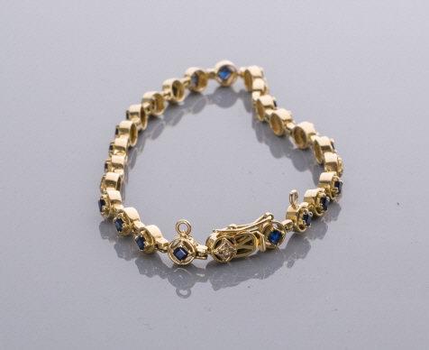 14kt Yellow Gold Diamond Sapphire Bracelet (1 of 5)