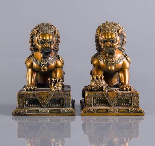 Pair Of Foo Dogs (1 of 6)