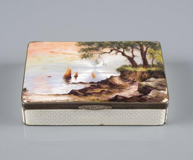 Hand-Painted Enamelled Austrian Silver Box (1 of 13)