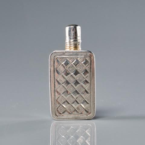 George III Bottle Vinaigrette (1 of 7)