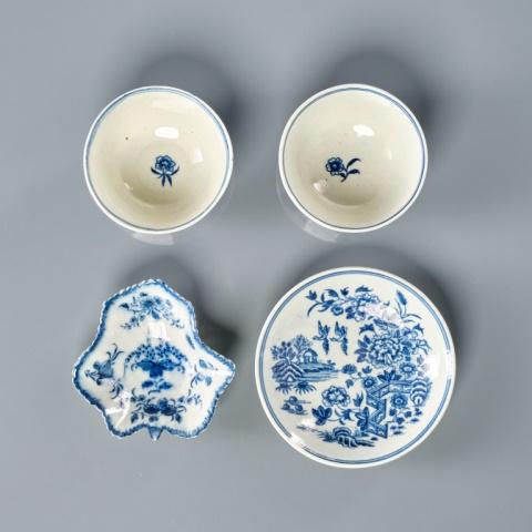 18th Century Worcester Porcelain (1 of 6)