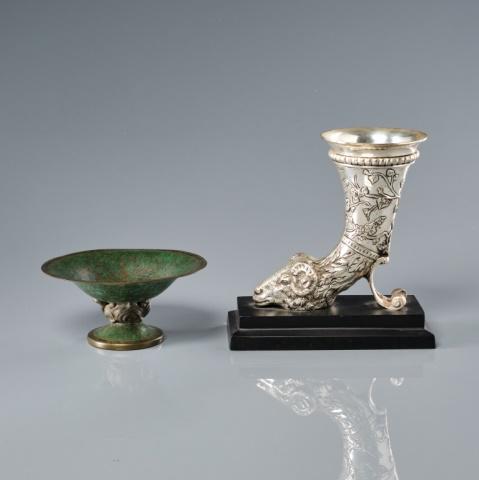 Table Accessories (1 of 5)