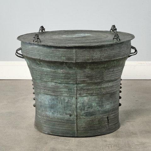 BURMESE KAREN BRONZE RAIN DRUM (1 of 6)