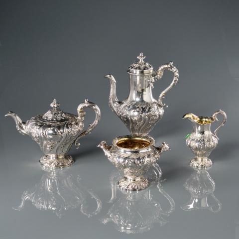 FINE 19TH CENTURY STERLING TEA / COFFEE SERVICE (1 of 11)