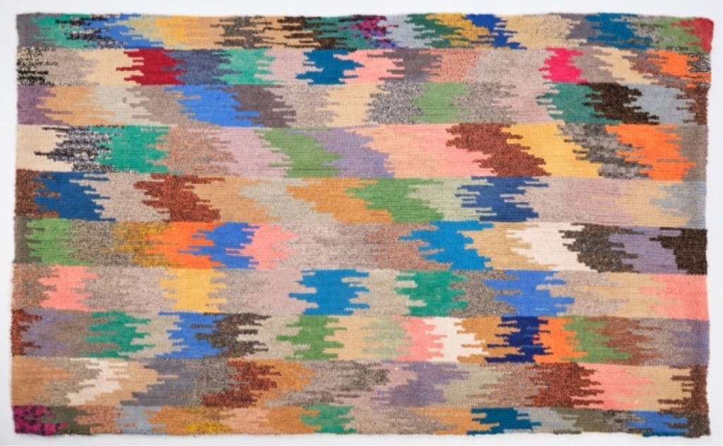LARGE COLOURFUL HOOKED RUG (1 of 4)