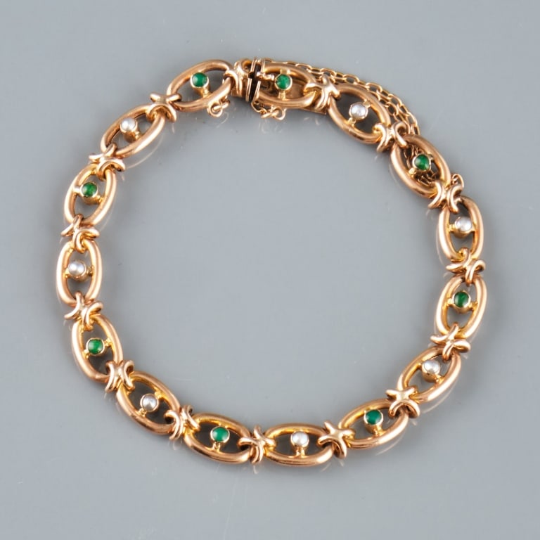 9K GOLD PEARL & JADEITE BRACELET (1 of 5)
