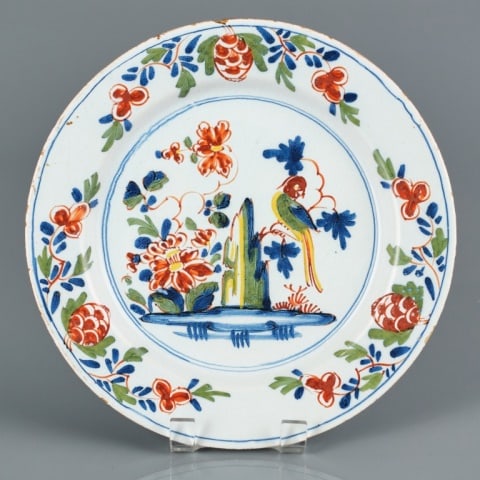 ENGLISH DELFT 'PARROT ON A BRANCH' PLATE (1 of 5)