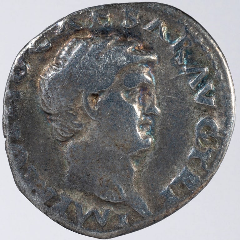 ROMAN EMPIRE SILVER DENARIUS (1 of 3)
