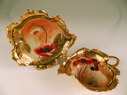 Haviland France Limoges Dishes: Two leaf shaped serving dishes, one with handle, other signed Yeschek, poppies & daisies, 6.5 & 5.5 inches diameter